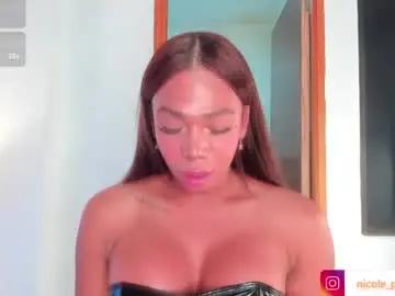 Chaturbate Adult Video Chat of nicoleparadise_