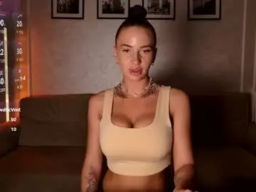 Chaturbate Private Sex Chat of _moon_girl_18