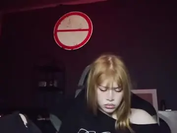 Chaturbate Free Porn Cam of ellenavaldivieso