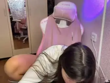 Chaturbate Sex Cam of katrin_kristal