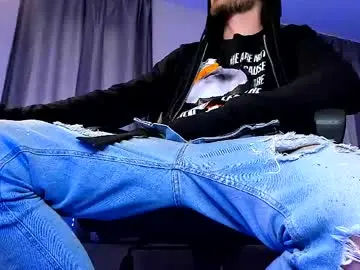 Chaturbate Live Sex Cam of paris_lock