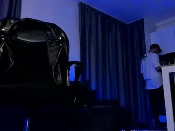 Chaturbate Adult Video Chat of paris_lock