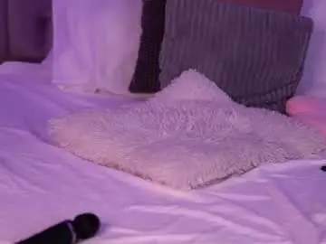 Chaturbate Best live sex cam show of amiralovely