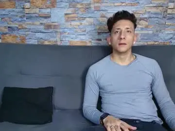 Chaturbate Sex Cam of maykol_victoria