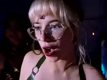 Chaturbate Watch Live Sex Cams of witch_fiona