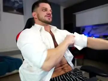 Chaturbate Live Porn of danielkraig_for_u