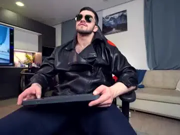 Chaturbate Adult Webcam of danielkraig_for_u