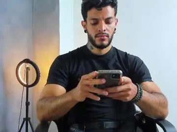 Chaturbate Adult Webcams of juanbladde