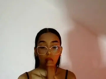 Chaturbate Adult Video Chat of lunavelour_