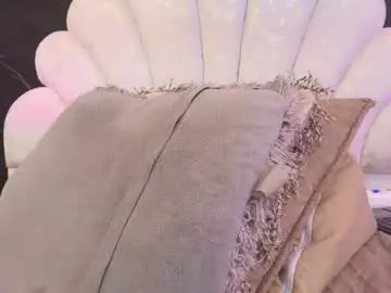 Chaturbate Sex Cam of miaabrown__