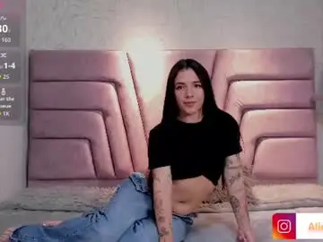 Chaturbate Live Porn of alice_rose5