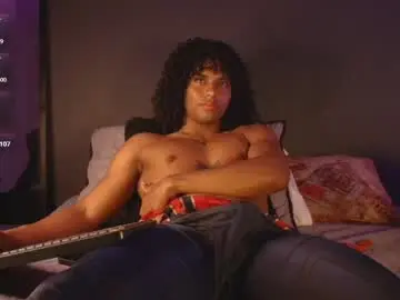 Chaturbate Watch Live Sex Cams of lucas_eevans07