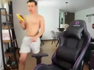 Chaturbate Live Sex Cam of naugthy_alex