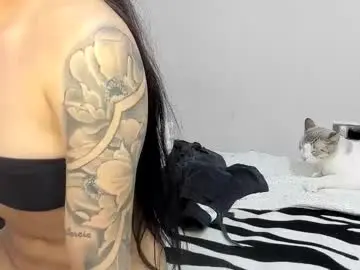 Chaturbate Adult Video Chat of rous_and_sweet