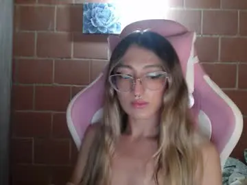 Chaturbate Adult Webcams of andrea_camila