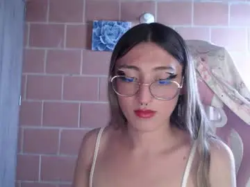 Chaturbate Live Sex of andrea_camila