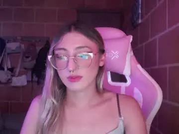 Chaturbate Adult Webcam of andrea_camila