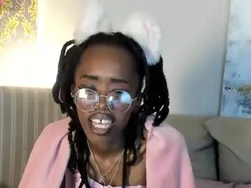 Chaturbate Watch Live Sex Cams of littleunicorntee