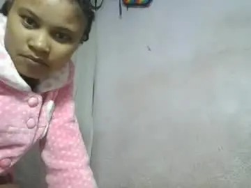 Chaturbate Free Porn Cam of simirna98