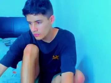 Chaturbate Free Live Porn of tommy_carlos
