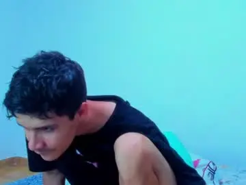 Chaturbate Live Sex Cam of tommy_carlos