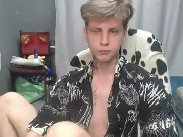 Chaturbate Live Sex Cam of tosssska20