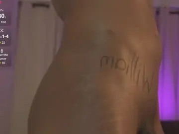 Chaturbate Free Porn Cam of ashleyyfox_