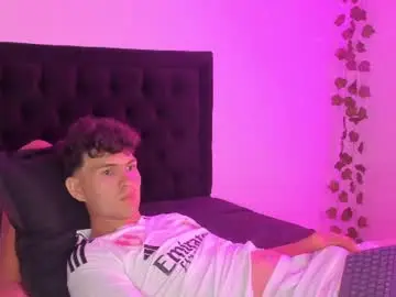 Chaturbate Live Porn of marcusfire_2