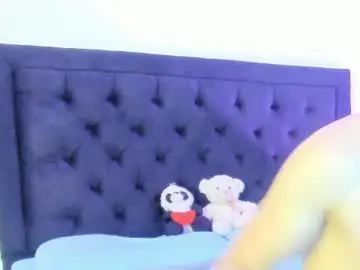 Chaturbate Live Sex Cam of marcusfire_2