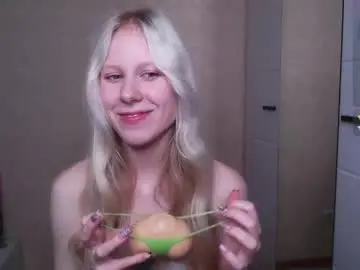 Chaturbate Watch Live Sex Cams of nika_slime