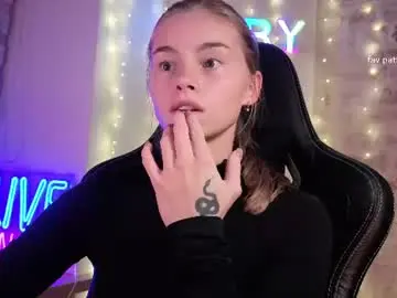 Chaturbate Adult Webcams of roxxxie_reid