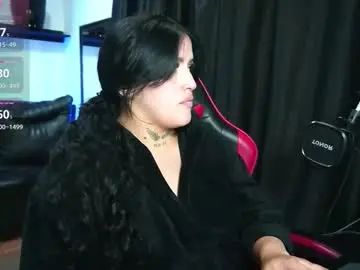 Chaturbate Adult Video Chat of sari_belle