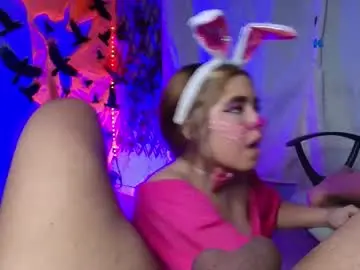 Chaturbate Adult Webcams of holly_couple