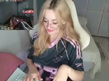 Chaturbate Sex Cam of i_want_you_eva
