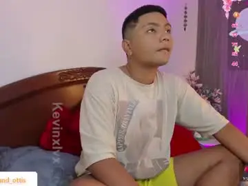 Chaturbate Watch Live Sex Cams of kevinxlvx