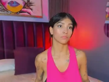 Chaturbate Free Porn Cam of laura_aristizabal_19
