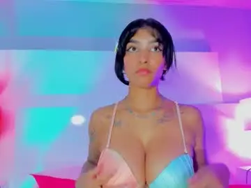 Chaturbate Adult Webcams of laura_aristizabal_19