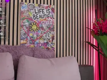 Chaturbate Live Sex Cam of rebeldools