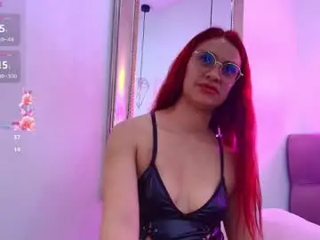 Chaturbate Live Sex Cam of tiiny_emilly