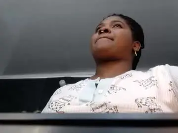 Chaturbate Free Live Porn of cristal_smith06