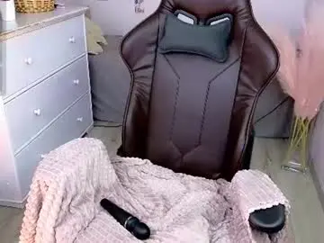 Chaturbate Best live sex cam show of julia_legrand