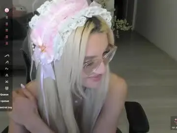 Chaturbate Live Sex Cam of lovelybianca_