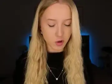 Chaturbate Live Sex of adele_armas