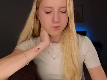 Chaturbate Best live sex cam show of adele_armas