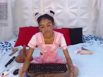 Chaturbate Adult Webcam of adisson_petite1