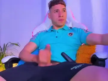 Chaturbate Live Sex Cam of petter_coleman