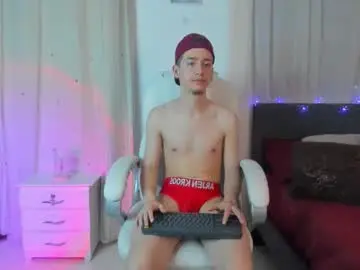 Chaturbate Free Live Porn of thiago_james69
