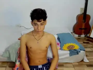 Chaturbate Live Sex of aliotttwink