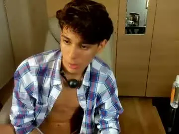 Chaturbate Watch Live Sex Cams of aliotttwink