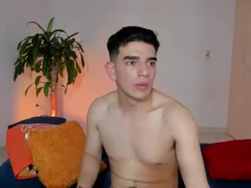 Chaturbate Best live sex cam show of ares_johnsonn